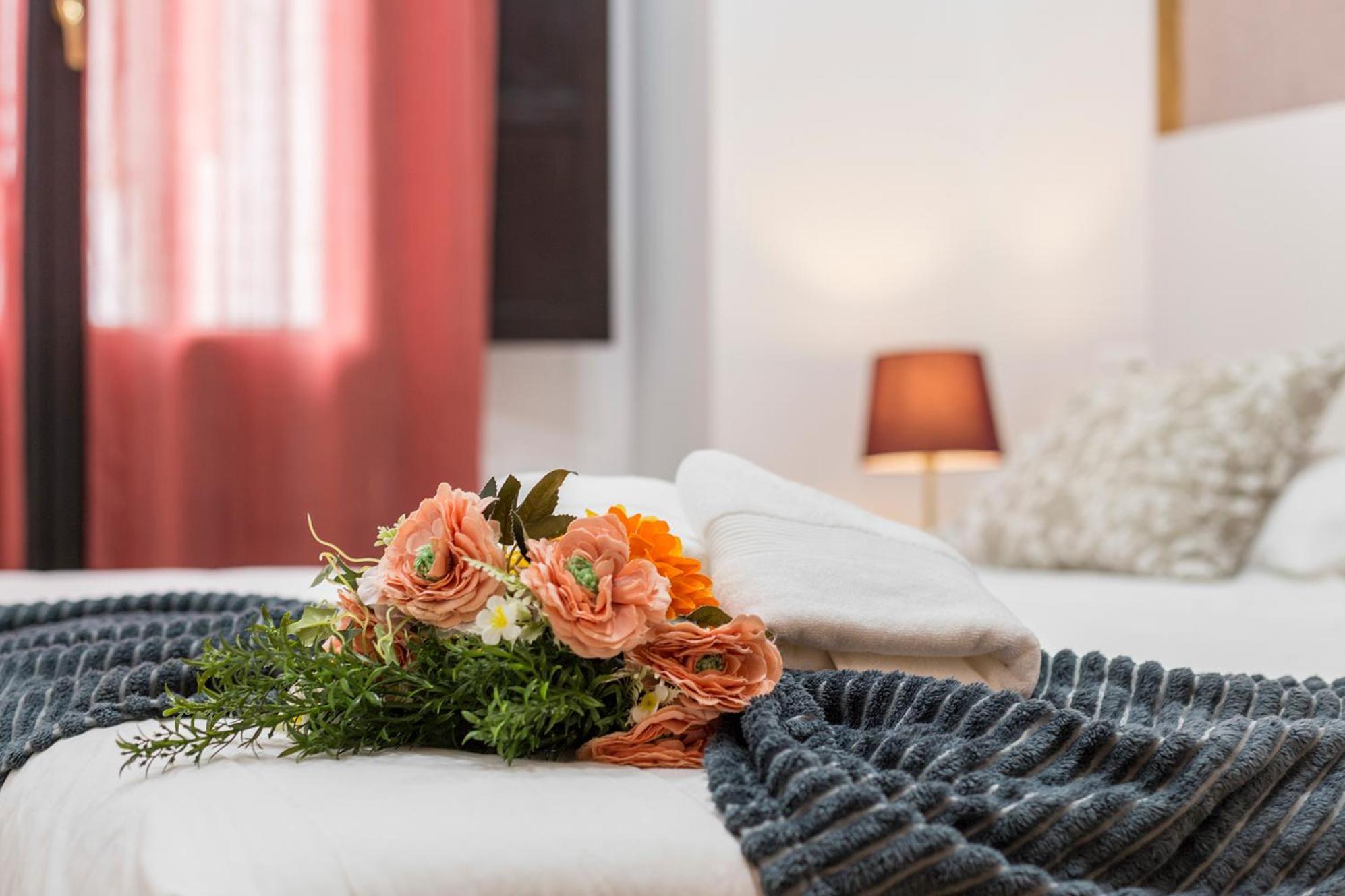 Santa Catalina Patio Andaluz 3 Rooms Севиля Екстериор снимка